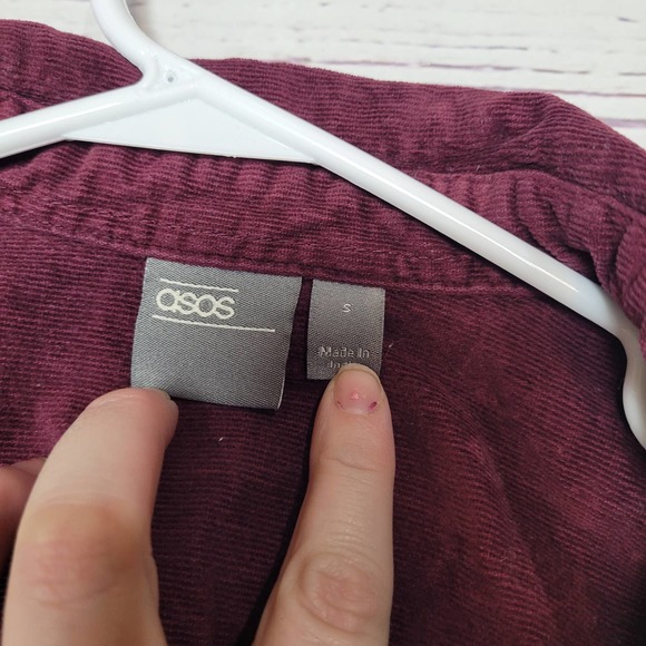 ASOS Burgundy Corduroy Long Sleeve Button Down Shacket Womans Size Small - Picture 4 of 5